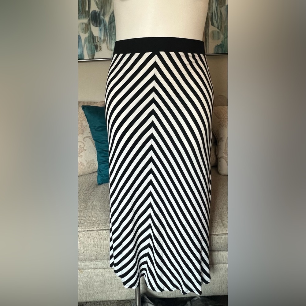 Style&Co Black And White Striped Skirt